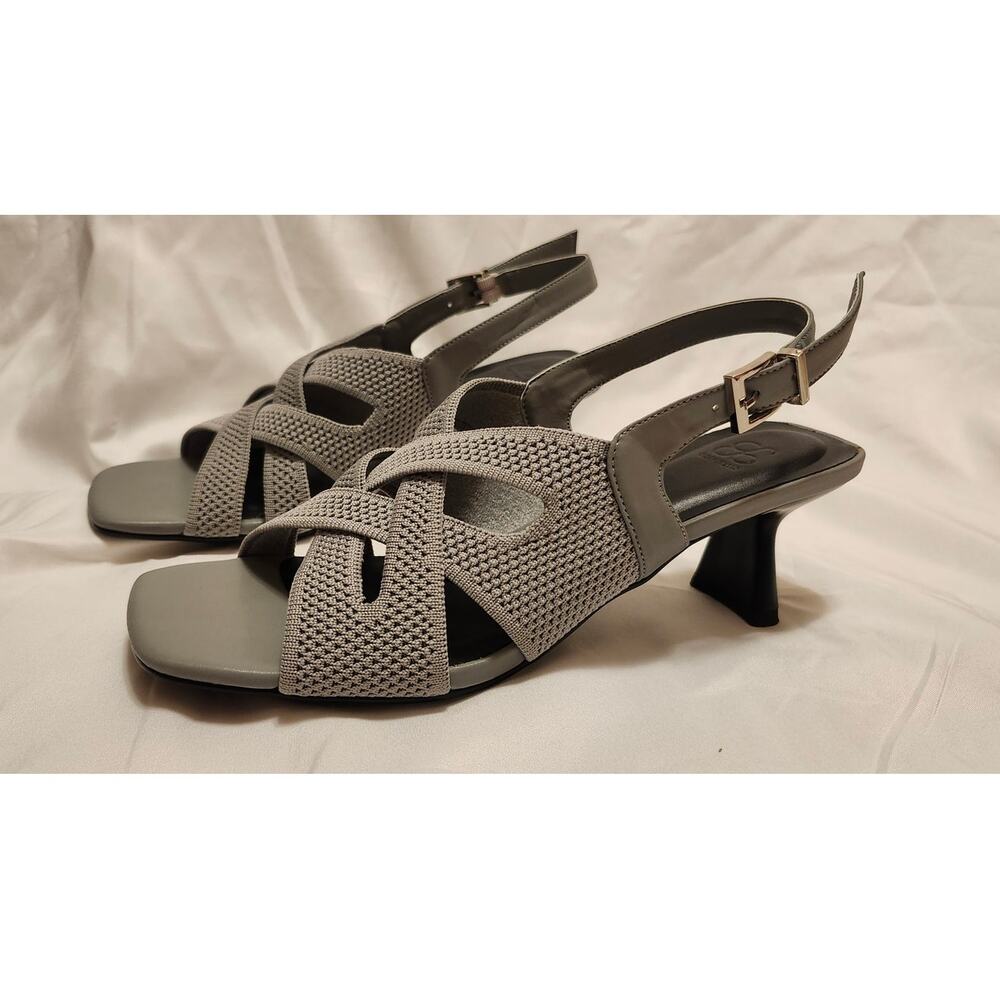 Cosy Island Criss Cross Strap Square Toe Kitten Heel Sandals Gray Size 8 NWOB